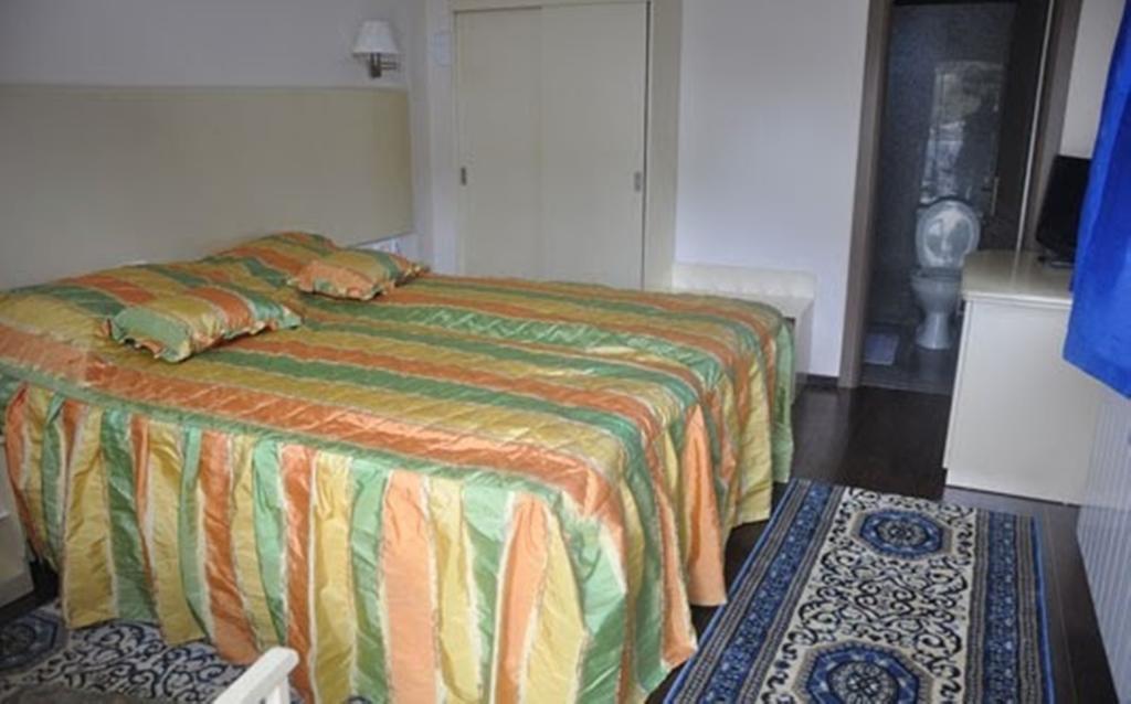 Complex Domneasca Hotel Seimeni Ruang foto