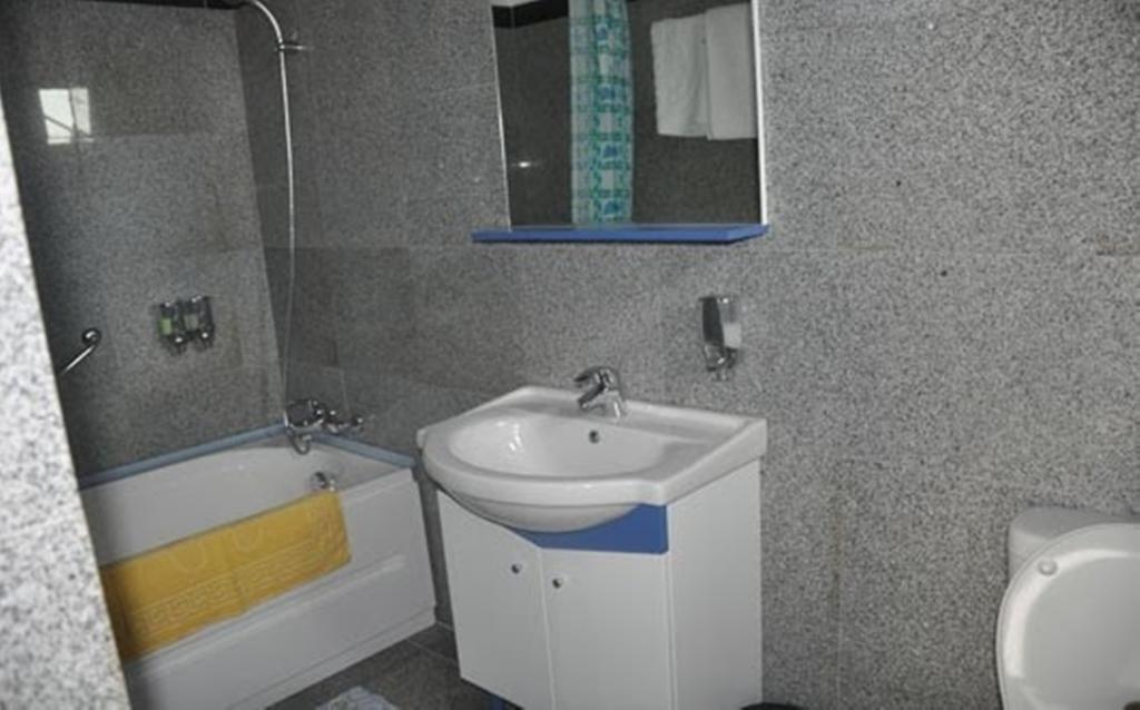 Complex Domneasca Hotel Seimeni Ruang foto